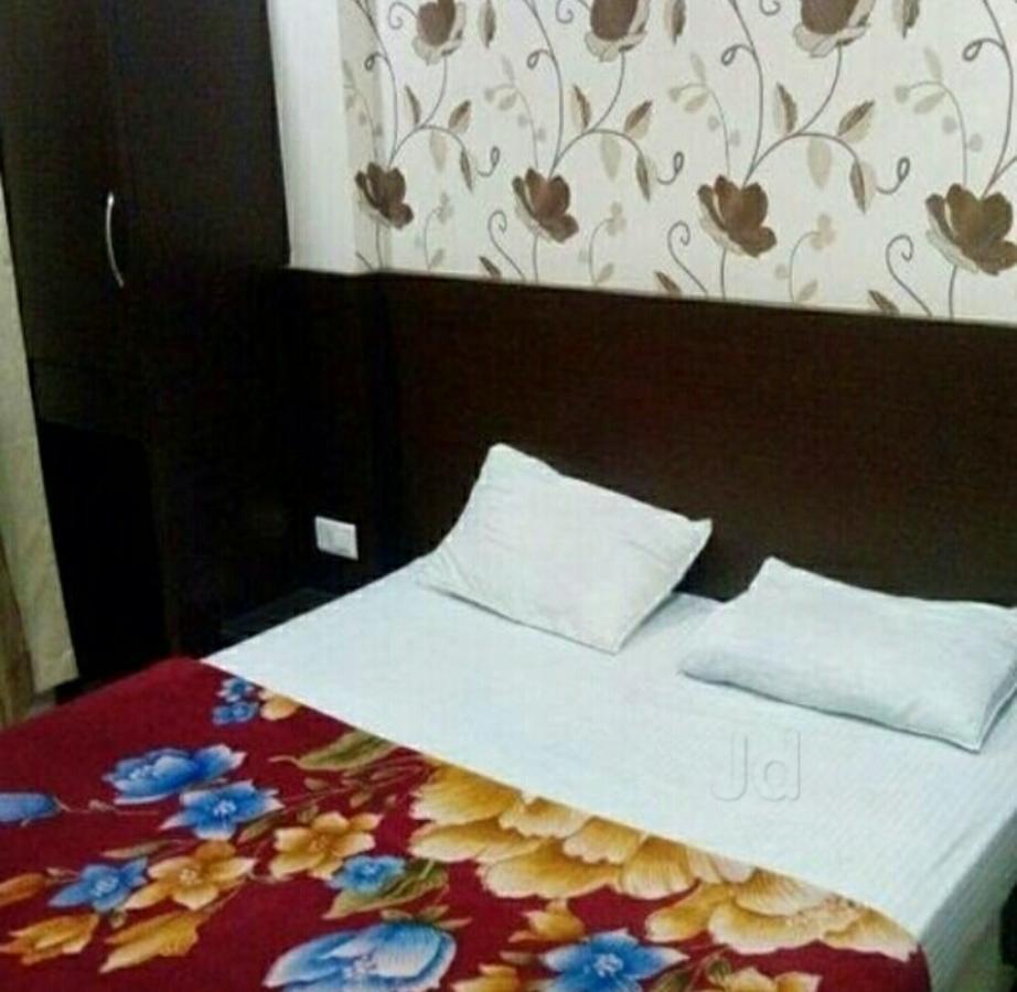 Ganga Palace Ujjain Bagian luar foto