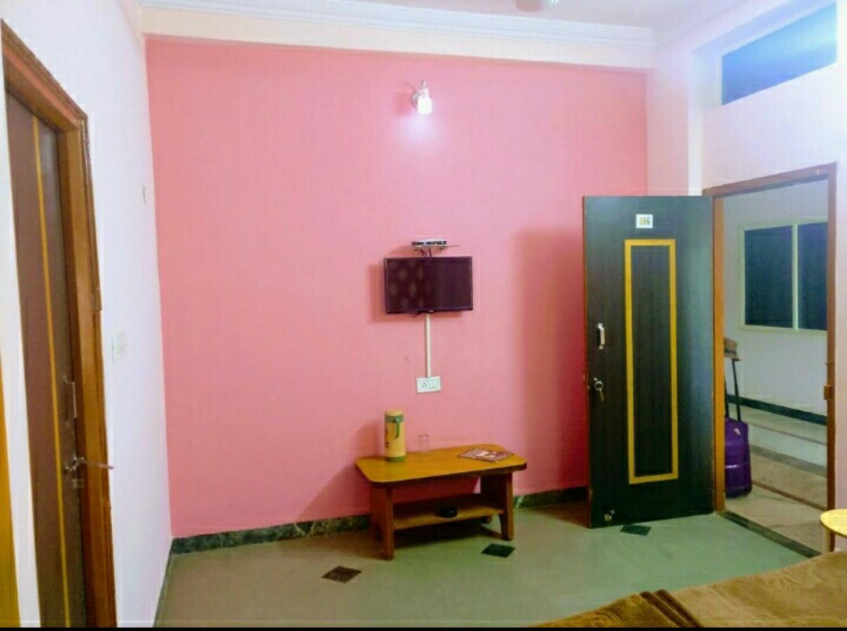 Ganga Palace Ujjain Bagian luar foto